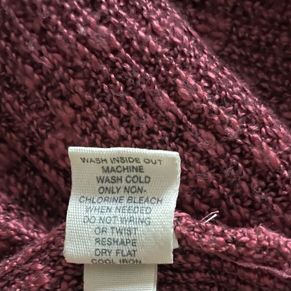 Women's oversized burgundy cardigan. Size small - Picture 6 of 7